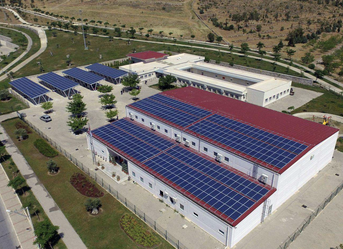 Ekrem Akurgal Yaşam Parkı Spor Salonu ve Otopark Alanı'na Fotovoltaik Güç Sistemi Kurulması